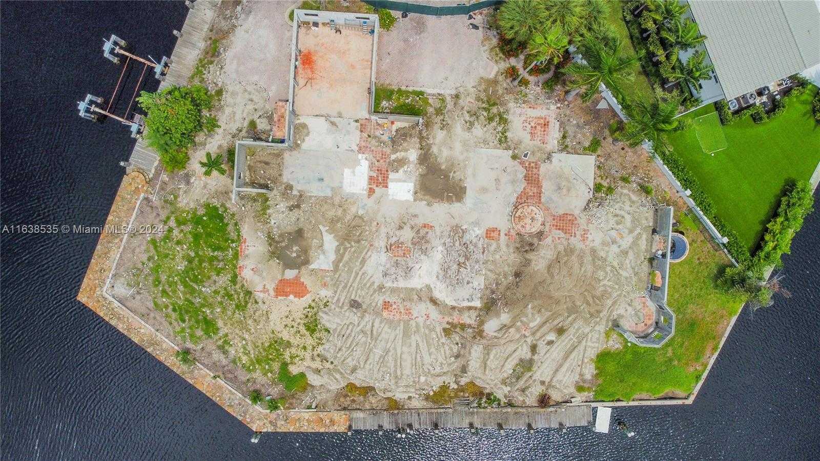 Small Image of 30 COMPASS PT, Fort Lauderdale Number 29
