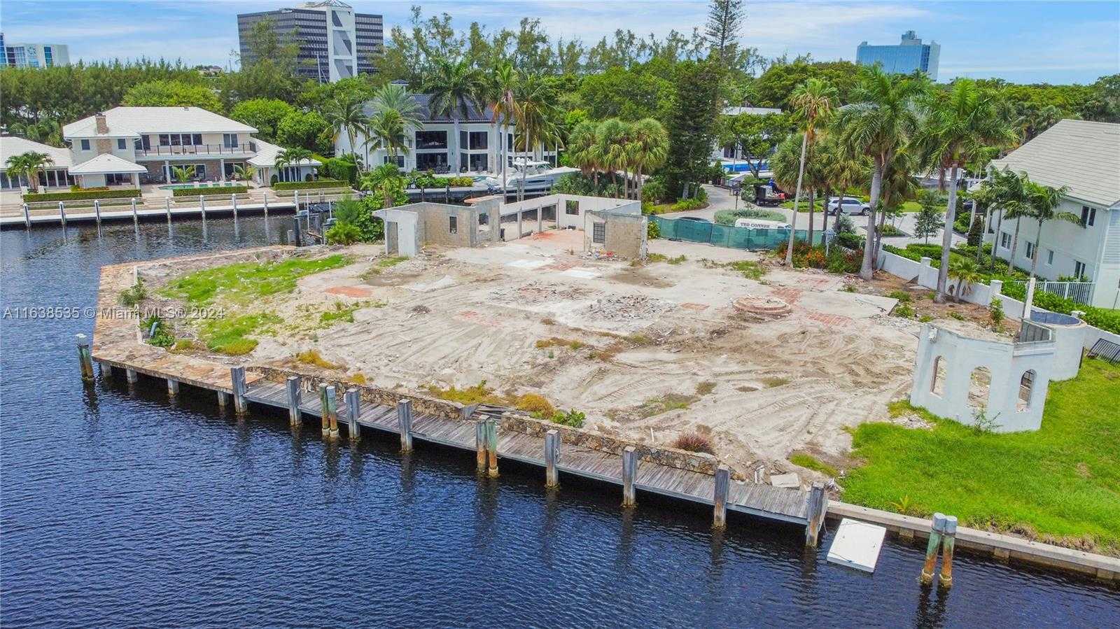 Small Image of 30 COMPASS PT, Fort Lauderdale Number 45