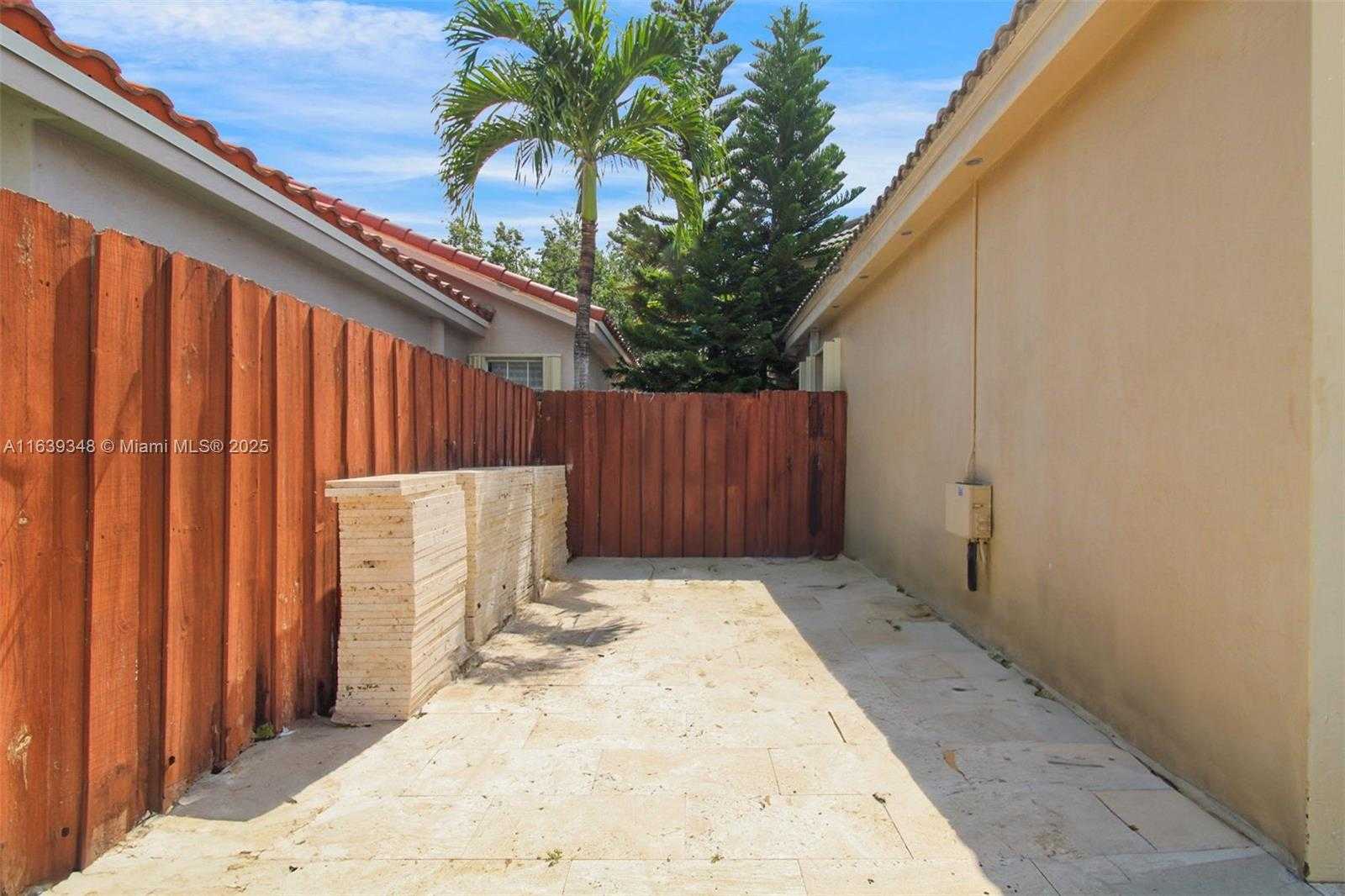Small Image of 15108 NORTH WEST 89TH AVE, Miami Lakes Number 15