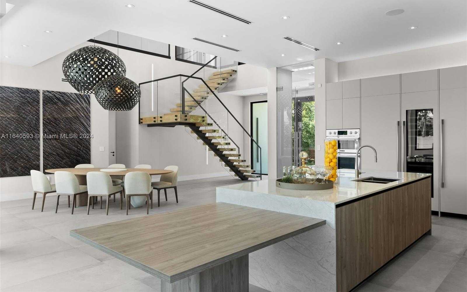 Small Image of 250 190th St, Sunny Isles Beach, FL 33160, USA Number 3