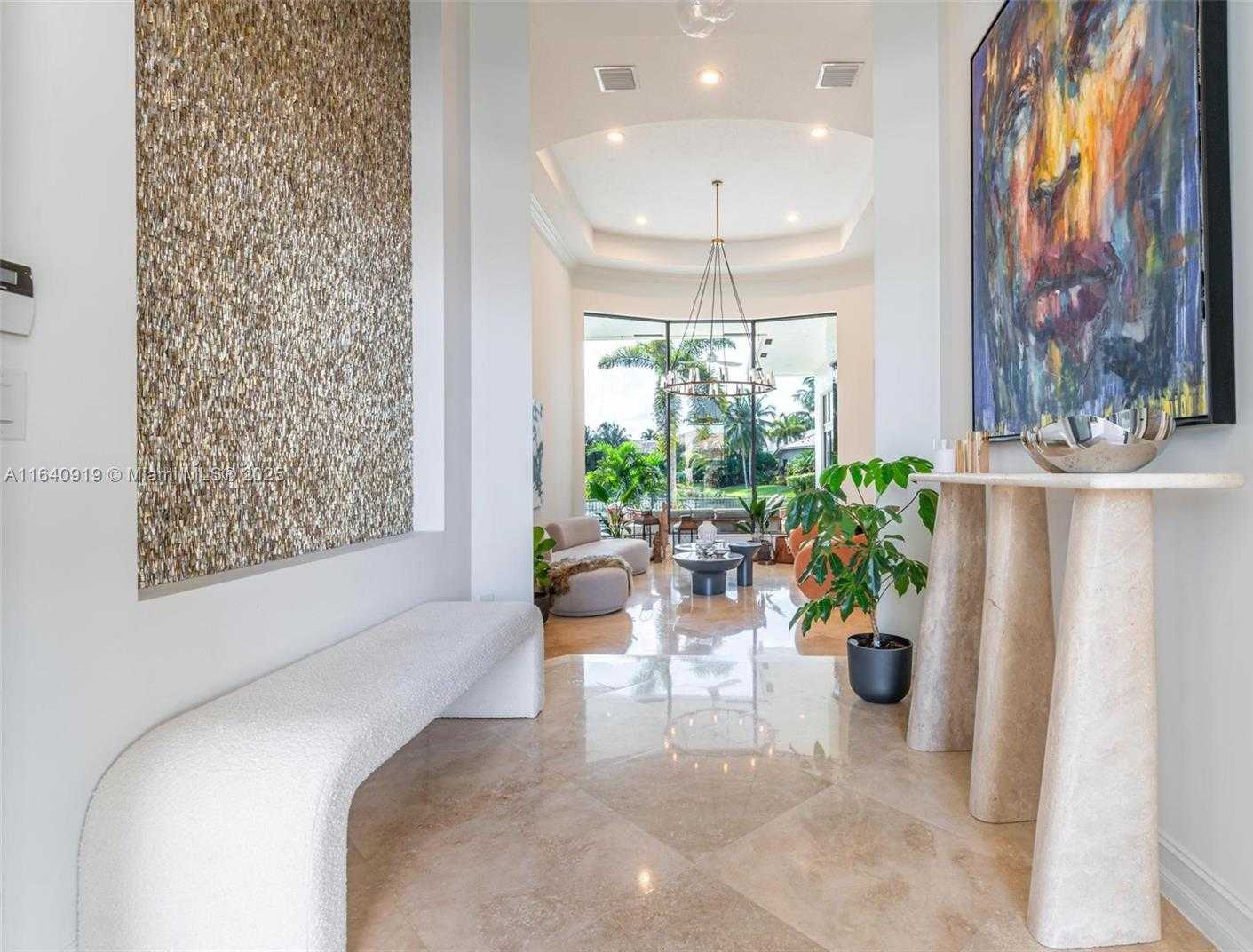 Small Image of 770 LEIGH PALM AVE, Plantation Number 39