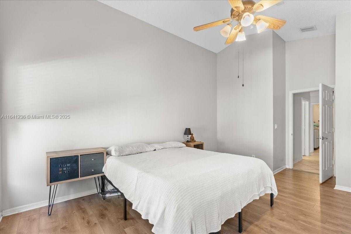 Small Image of 18022 SOUTH WEST 12TH CT, Pembroke Pines Number 18