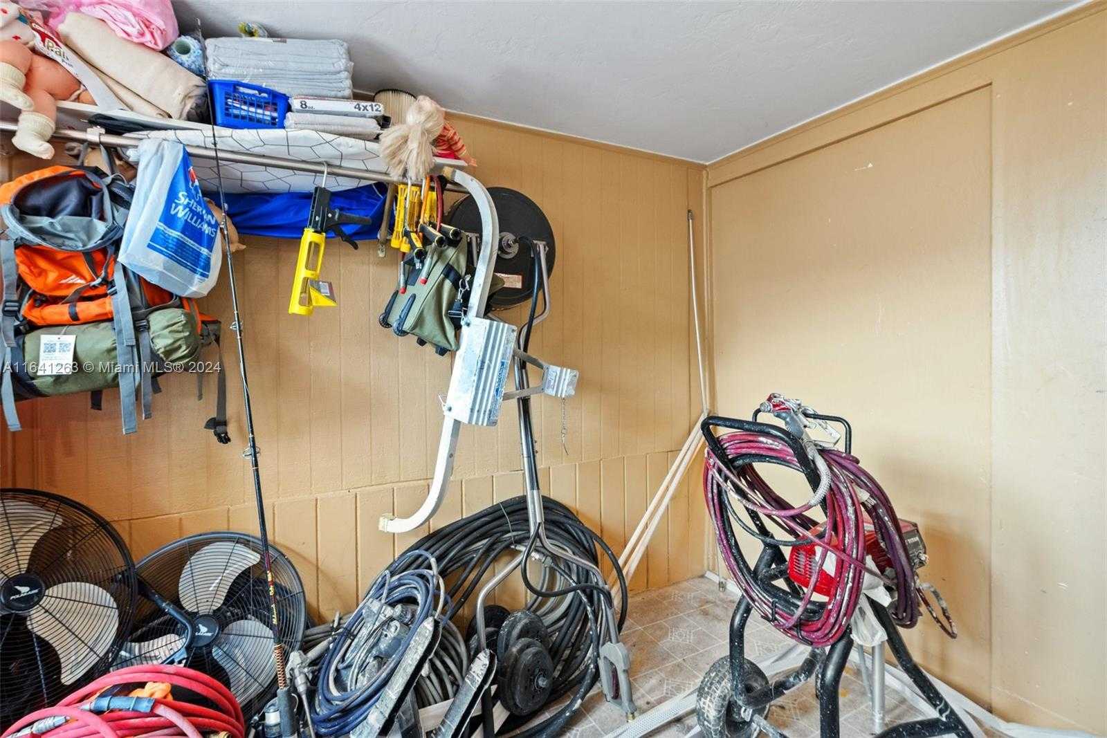 Small Image of 2661 SOUTH WEST 12TH TER, Fort Lauderdale Number 17