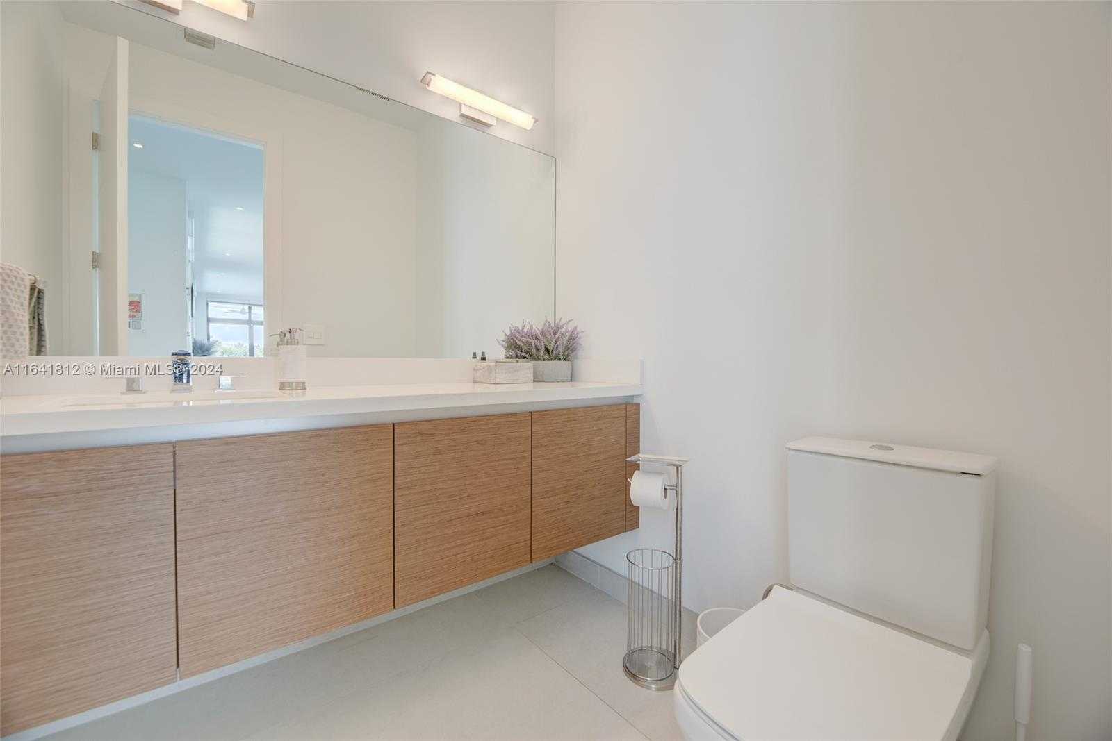 Small Image of 16768 NATURES WAY, Weston Number 15