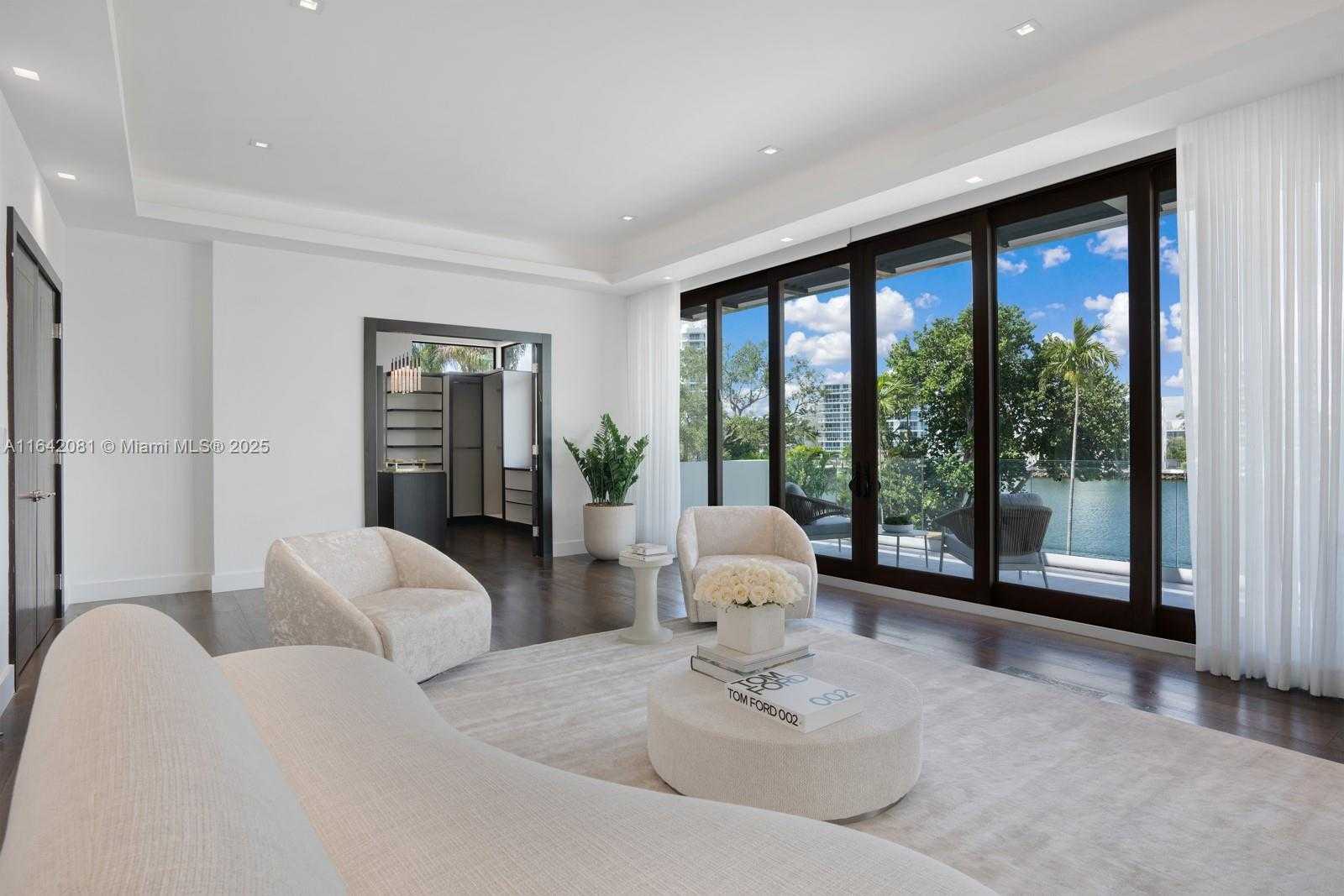 Small Image of 100 BAL BAY DR, Bal Harbour Number 30