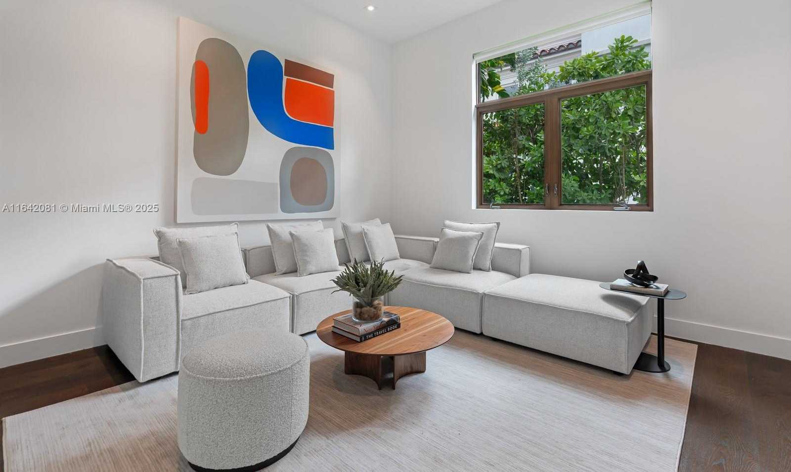 Small Image of 100 BAL BAY DR, Bal Harbour Number 44