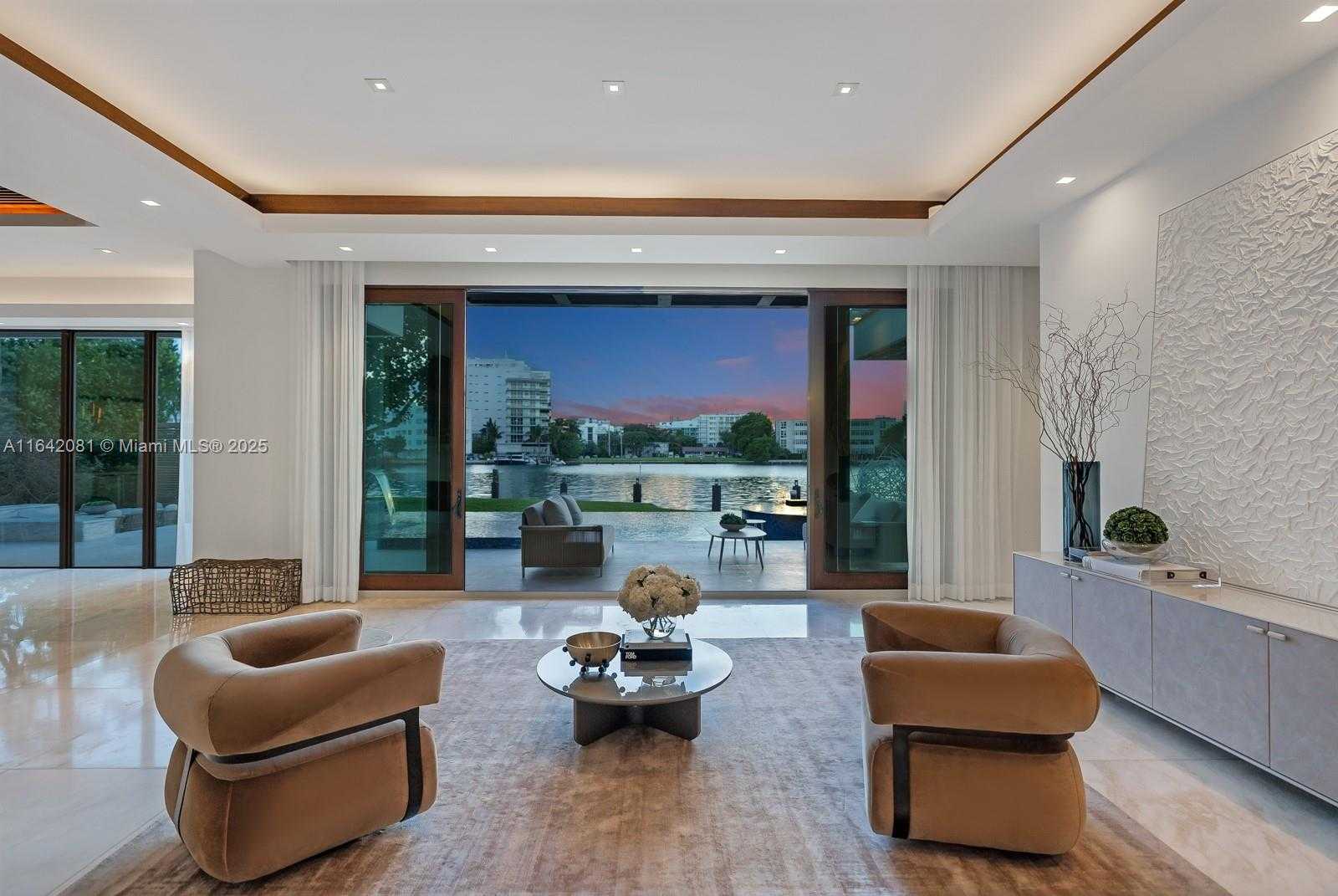 Small Image of 100 BAL BAY DR, Bal Harbour Number 55