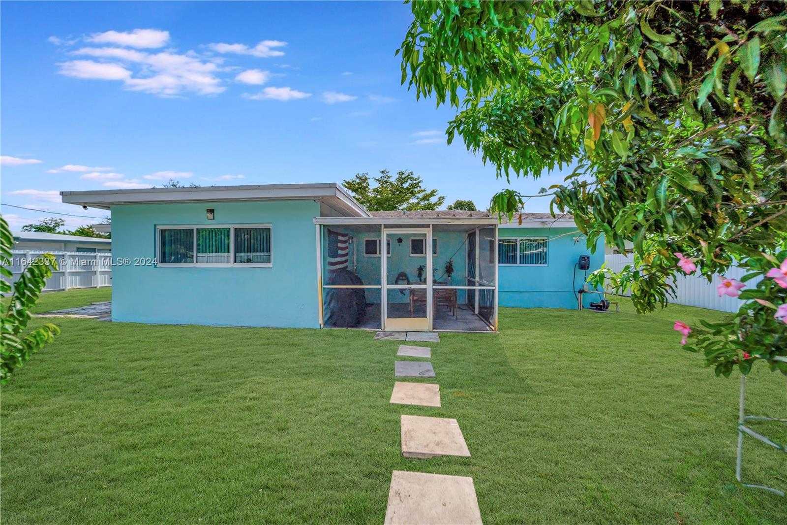 Small Image of 811 SOUTH WEST 39TH AVE, Fort Lauderdale Number 27