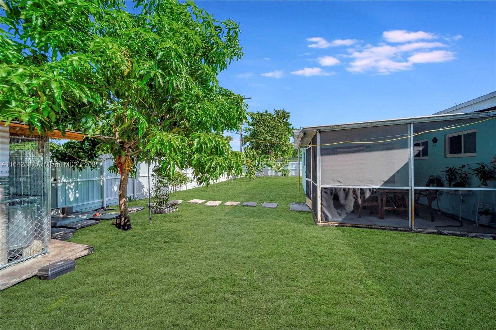 Small Image of 811 SOUTH WEST 39TH AVE, Fort Lauderdale Number 29