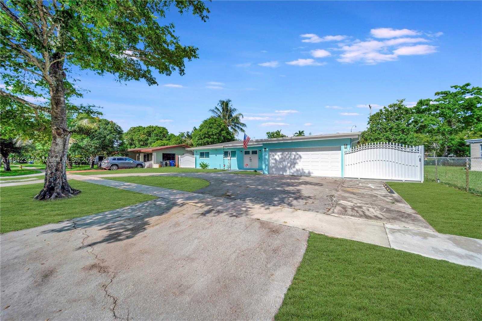 Small Image of 811 SOUTH WEST 39TH AVE, Fort Lauderdale Number 3