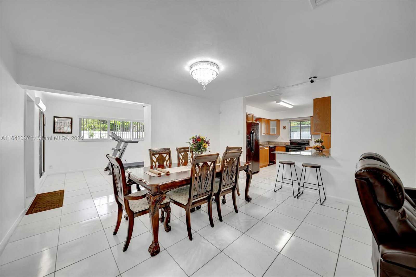 Small Image of 811 SOUTH WEST 39TH AVE, Fort Lauderdale Number 8