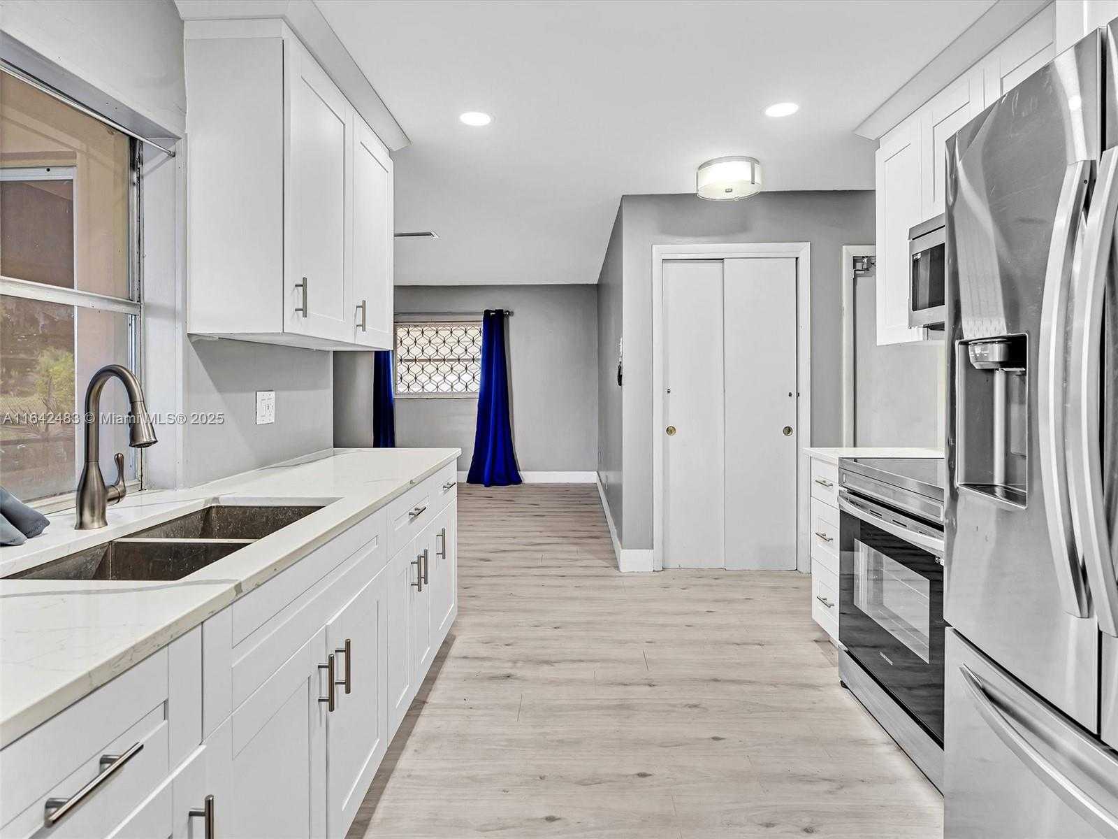 Small Image of 1020 NORTH WEST 48TH PL, Deerfield Beach Number 21