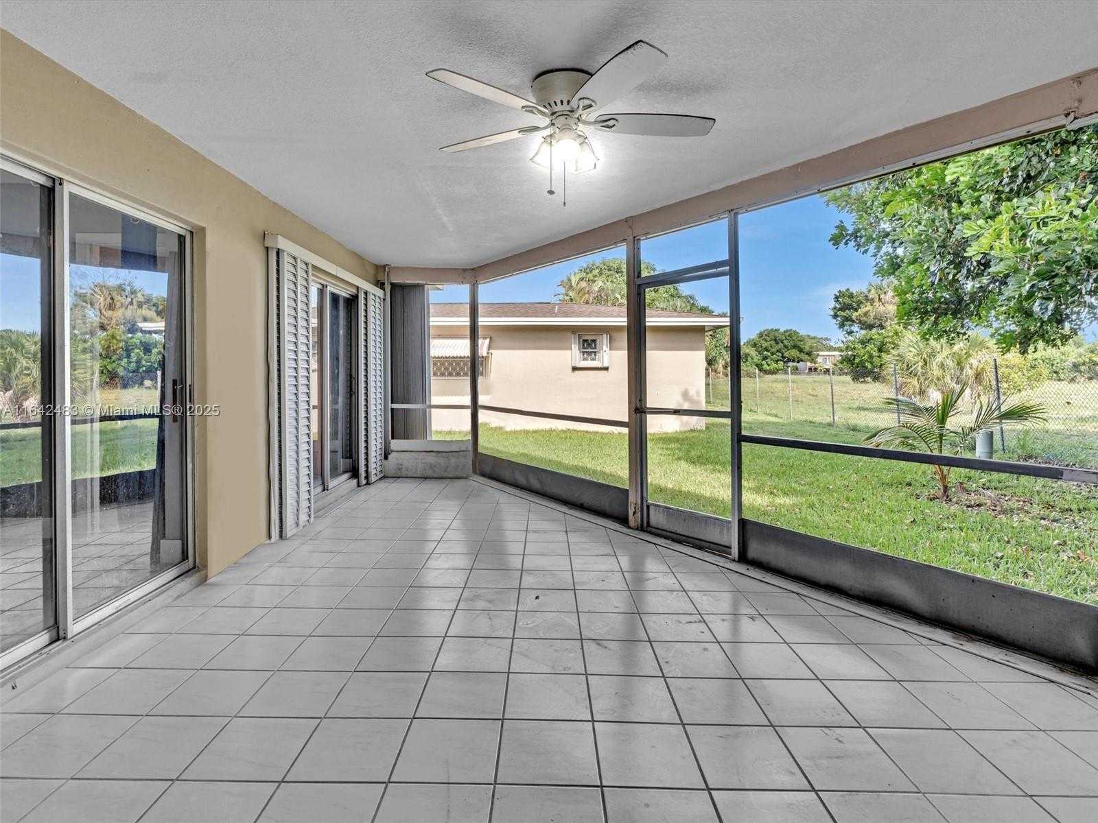 Small Image of 1020 NORTH WEST 48TH PL, Deerfield Beach Number 26