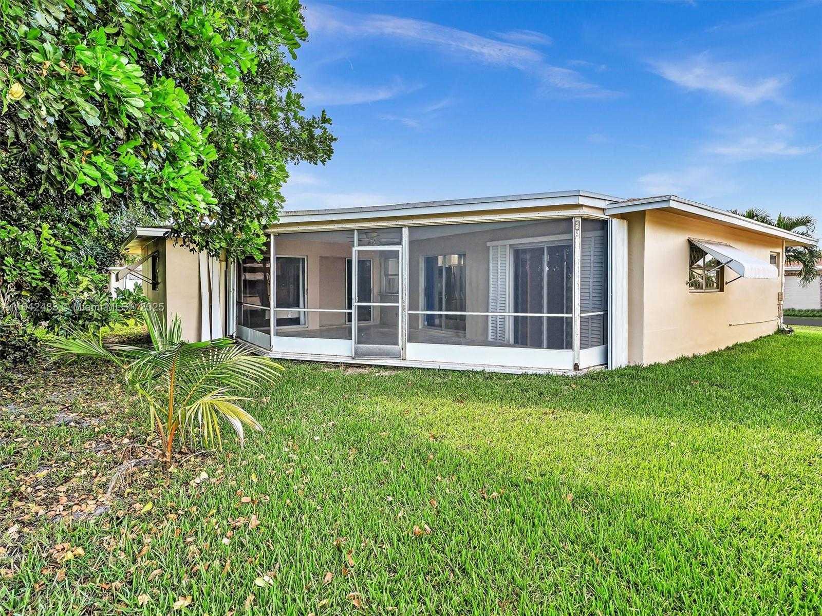 Small Image of 1020 NORTH WEST 48TH PL, Deerfield Beach Number 29
