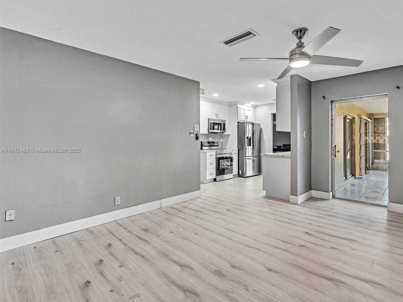 Small Image of 1020 NORTH WEST 48TH PL, Deerfield Beach Number 36