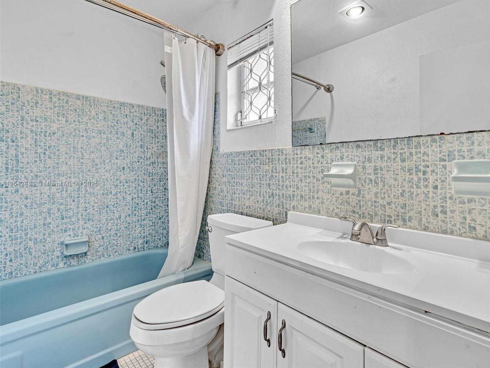 Small Image of 1020 NORTH WEST 48TH PL, Deerfield Beach Number 39