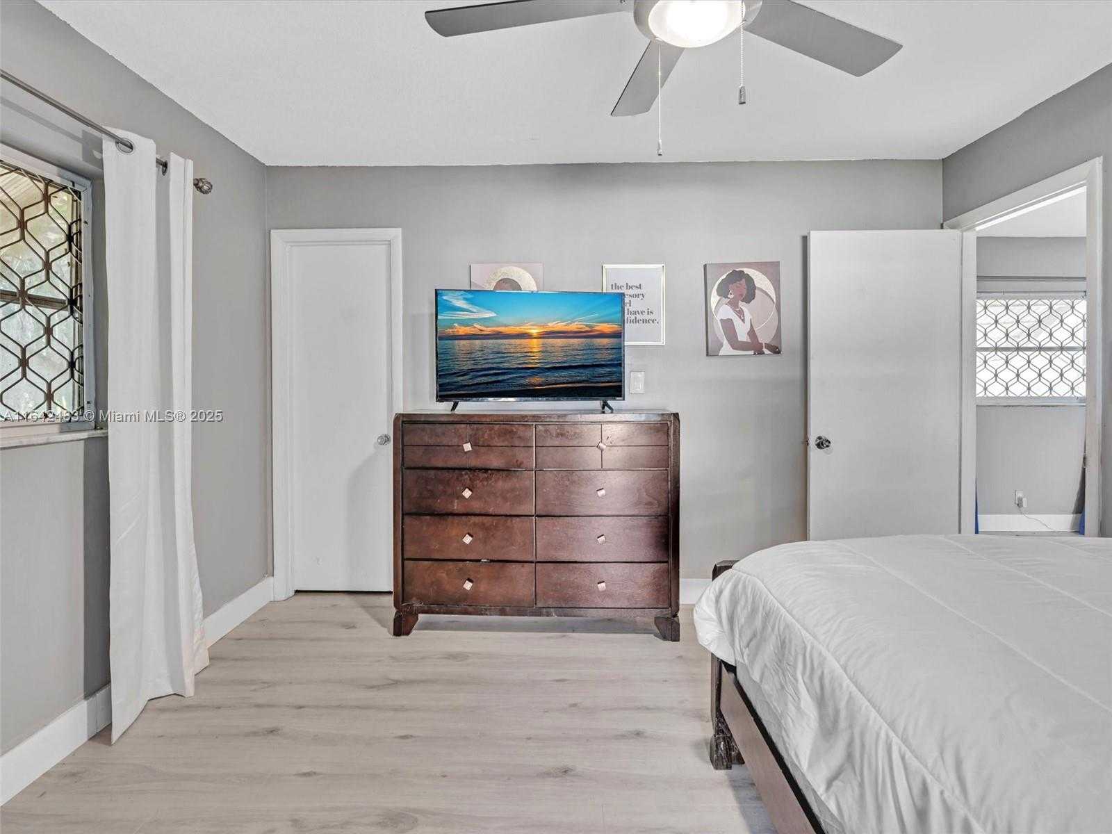 Small Image of 1020 NORTH WEST 48TH PL, Deerfield Beach Number 43