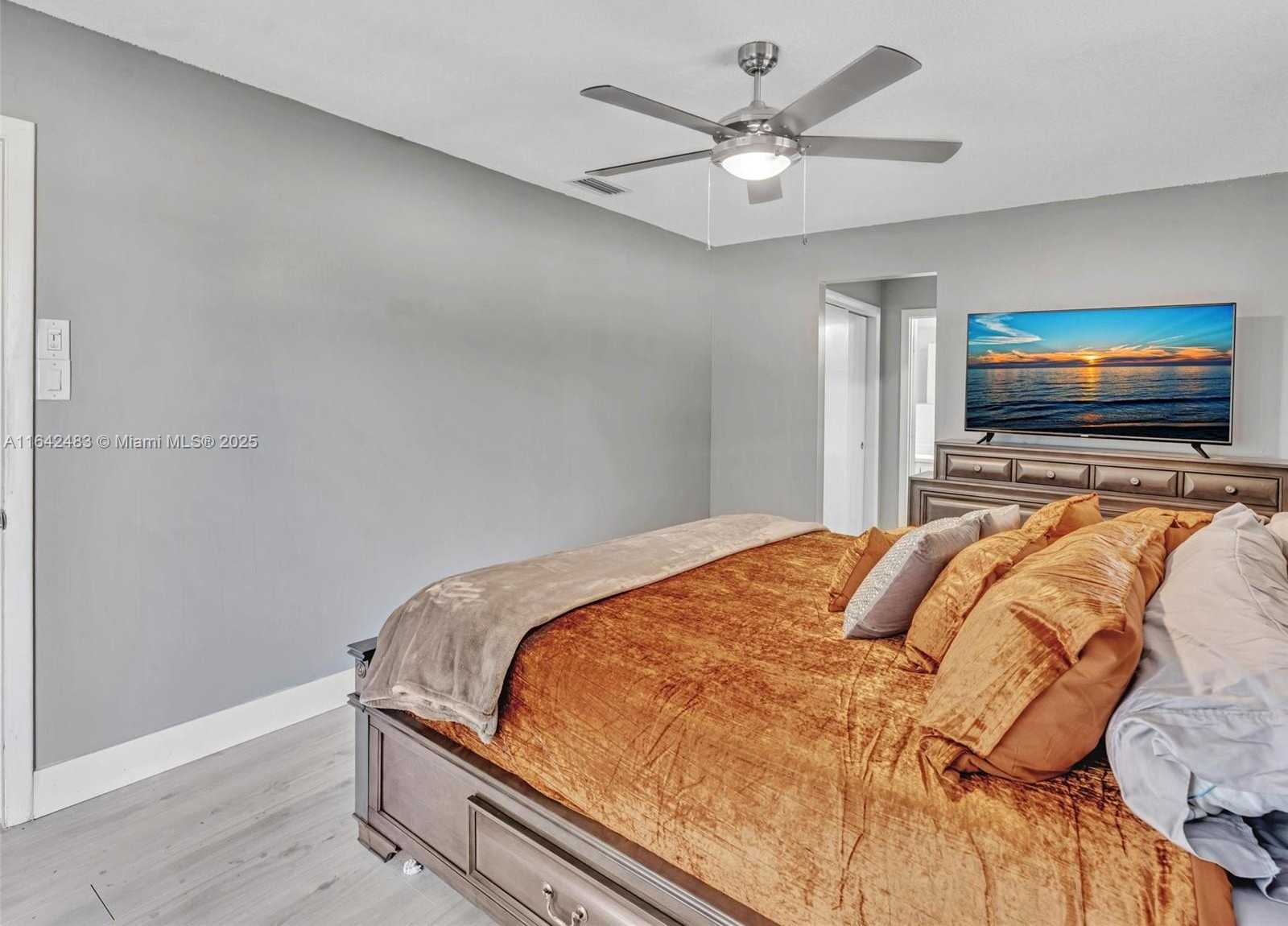 Small Image of 1020 NORTH WEST 48TH PL, Deerfield Beach Number 44