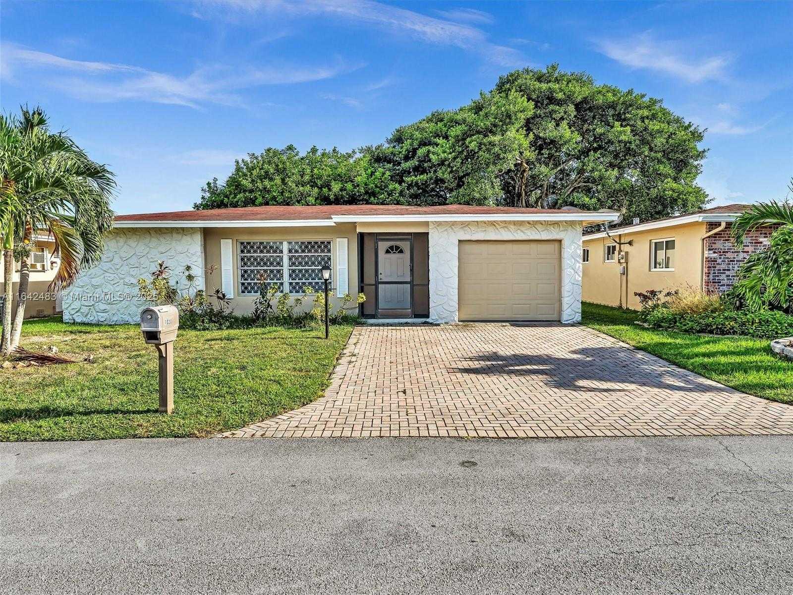 Small Image of 1020 NORTH WEST 48TH PL, Deerfield Beach Number 50