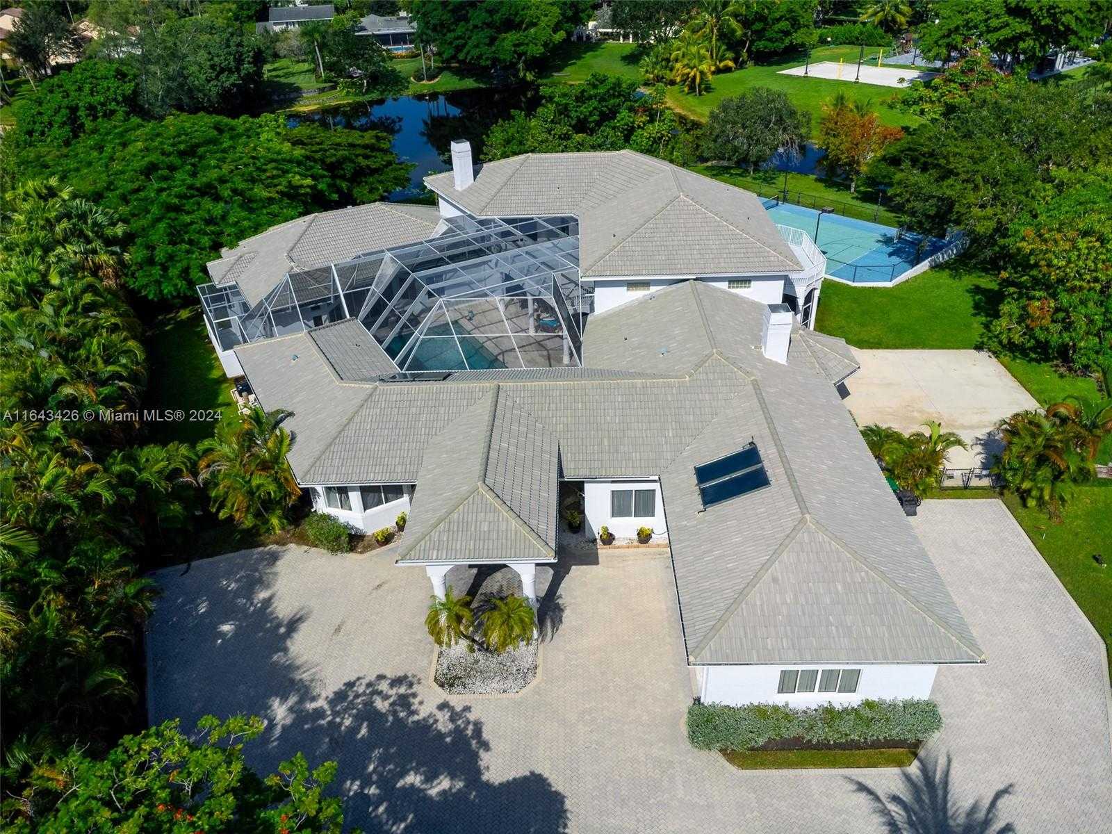 Small Image of 4010 NORTH WEST 100TH AVE, Coral Springs Number 26