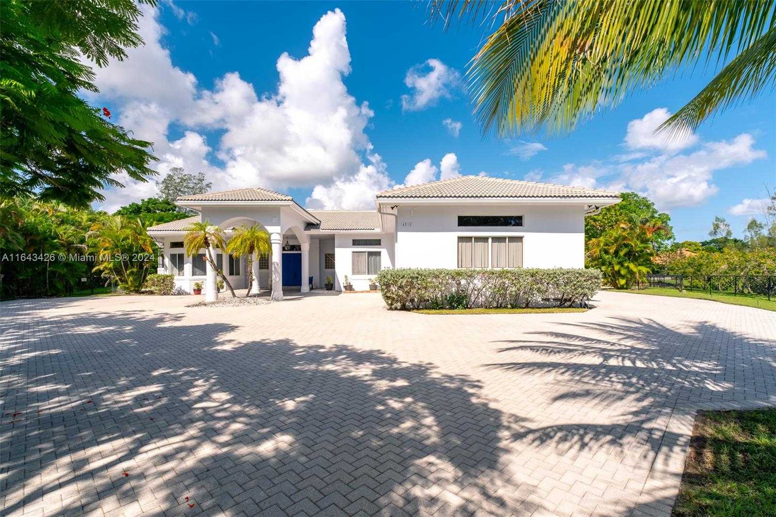 Small Image of 4010 NORTH WEST 100TH AVE, Coral Springs Number 7