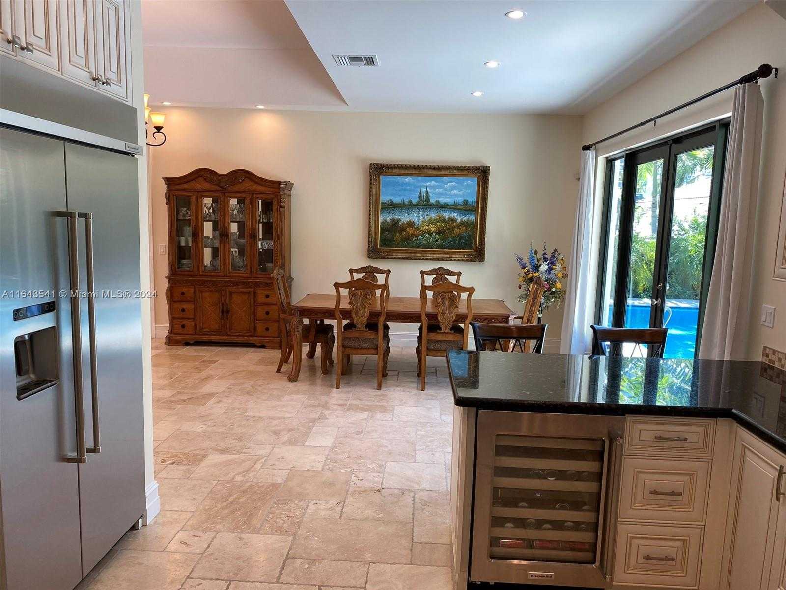 Small Image of 343 190TH ST, Sunny Isles Beach Number 26