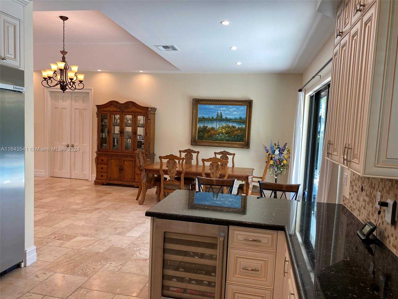 Small Image of 343 190TH ST, Sunny Isles Beach Number 27