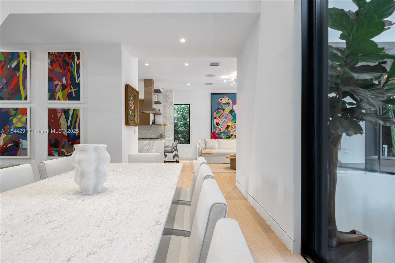 Small Image of 4442 PRAIRIE AVE, Miami Beach Number 20