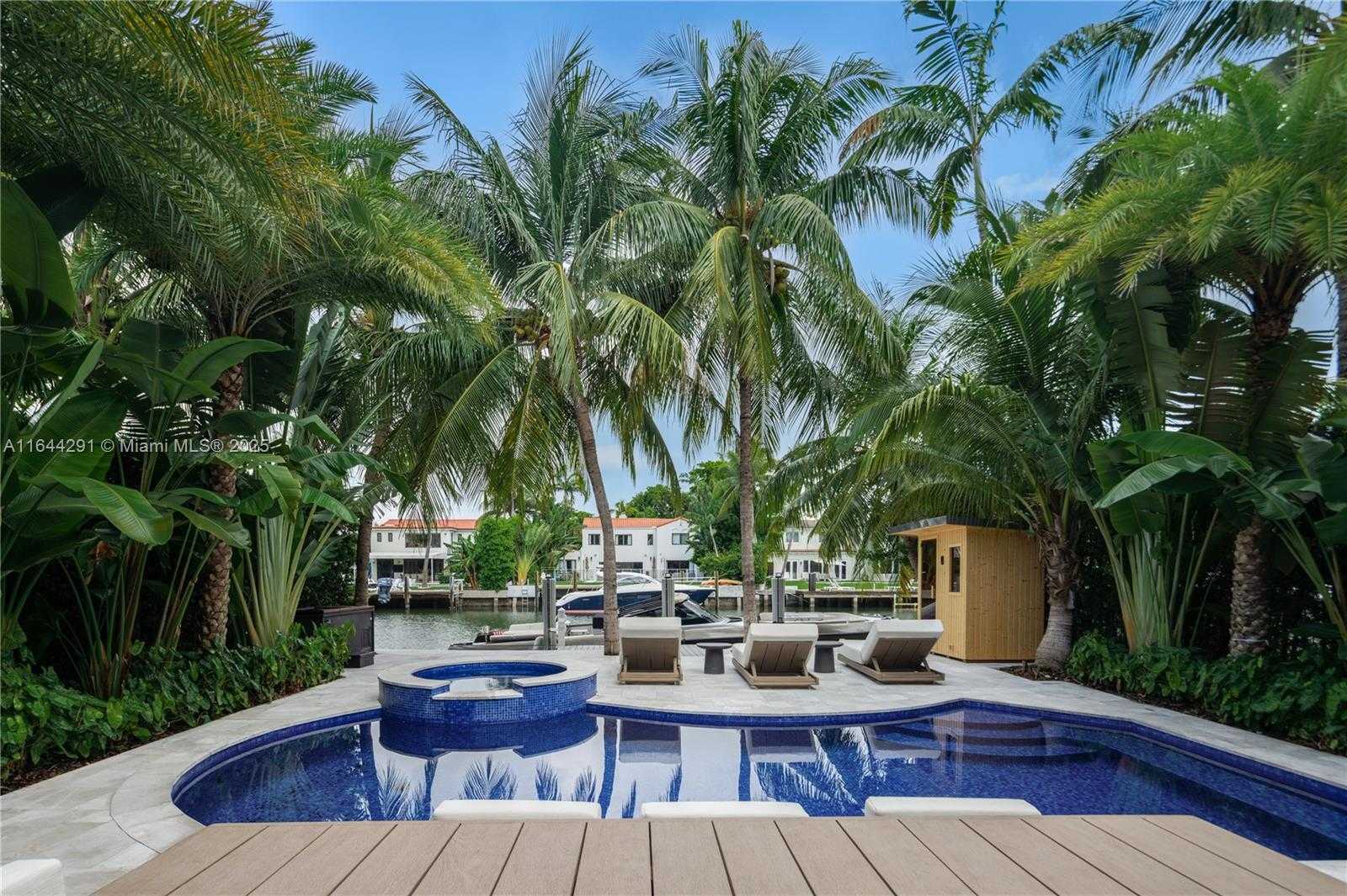Small Image of 4442 PRAIRIE AVE, Miami Beach Number 24
