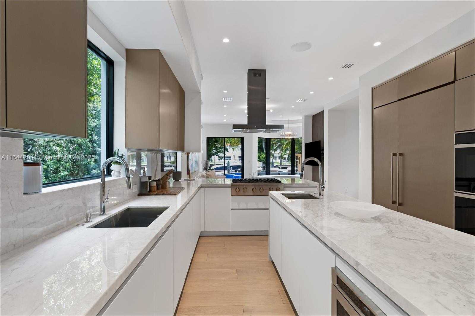 Small Image of 4442 PRAIRIE AVE, Miami Beach Number 31
