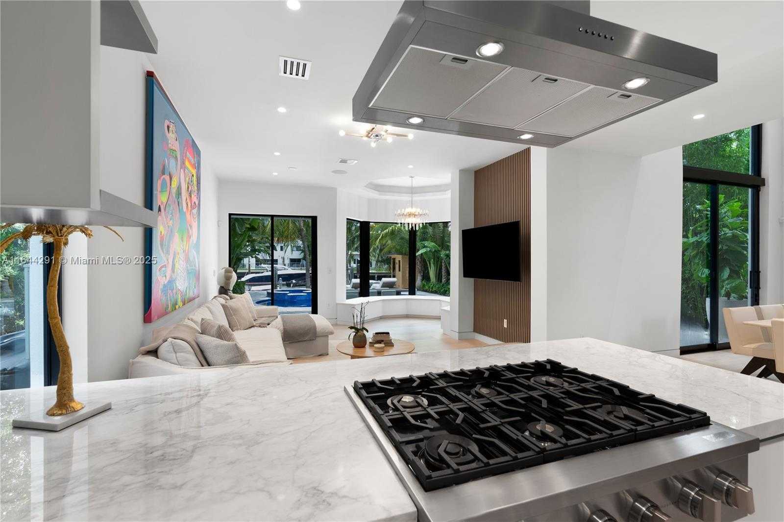 Small Image of 4442 PRAIRIE AVE, Miami Beach Number 33