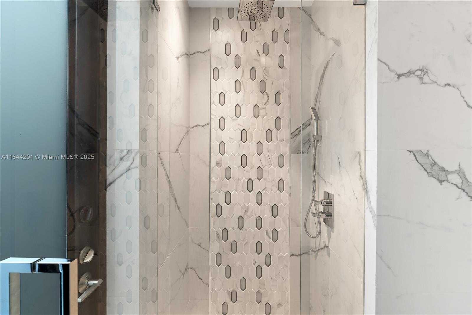 Small Image of 4442 PRAIRIE AVE, Miami Beach Number 43