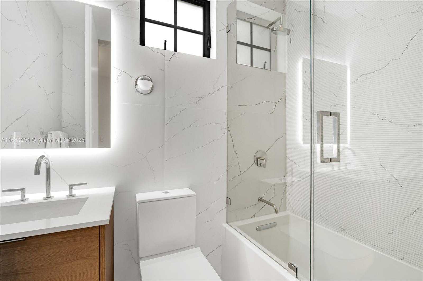 Small Image of 4442 PRAIRIE AVE, Miami Beach Number 51