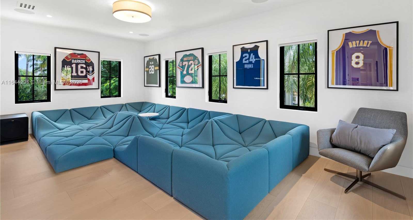Small Image of 4442 PRAIRIE AVE, Miami Beach Number 52
