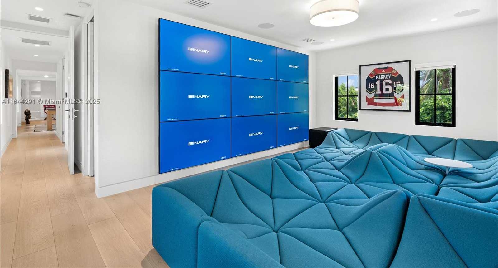 Small Image of 4442 PRAIRIE AVE, Miami Beach Number 53