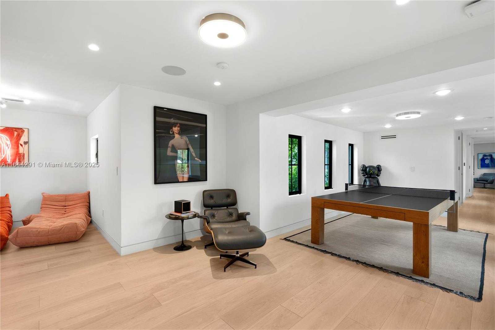 Small Image of 4442 PRAIRIE AVE, Miami Beach Number 58
