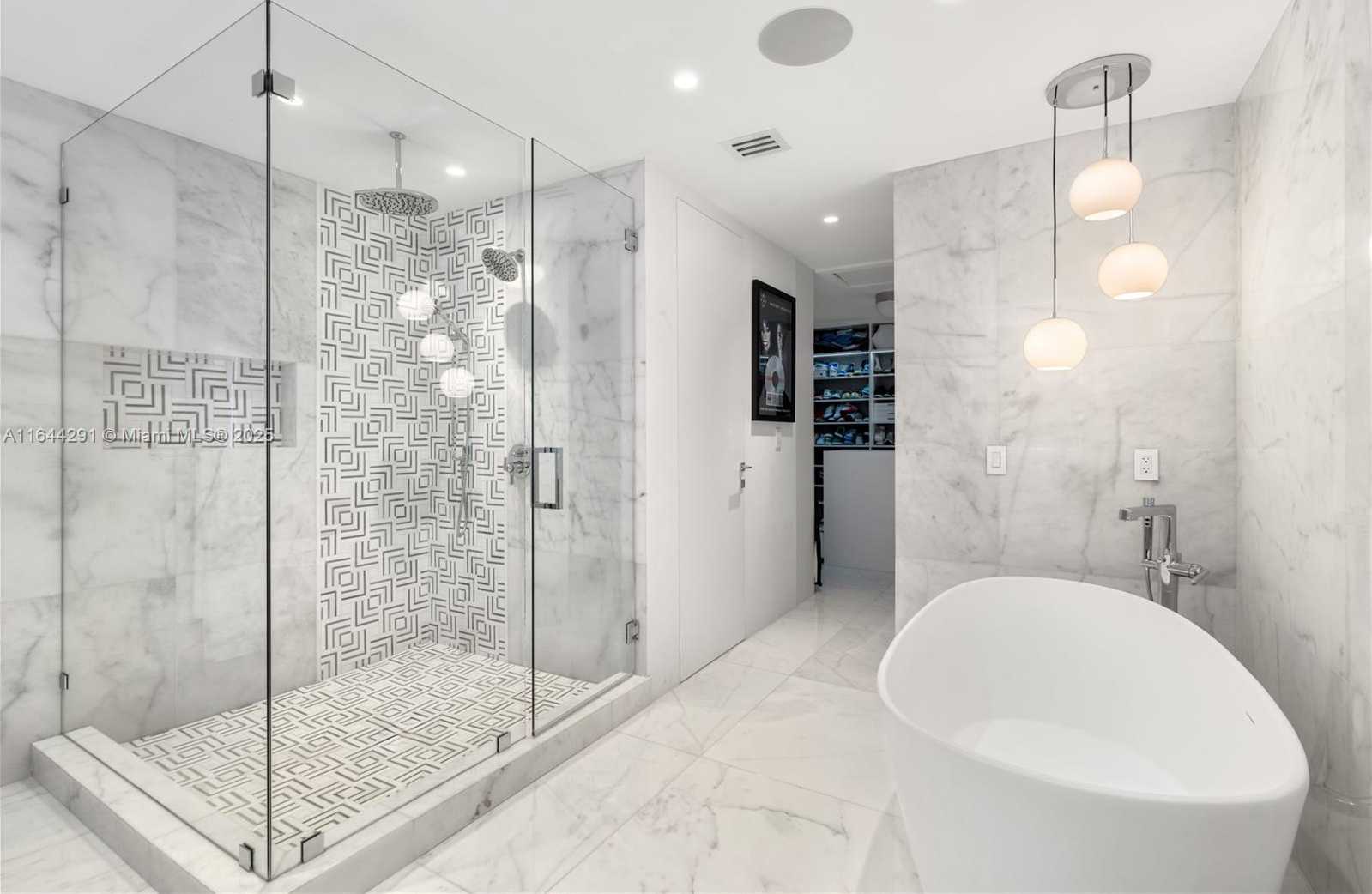 Small Image of 4442 PRAIRIE AVE, Miami Beach Number 66