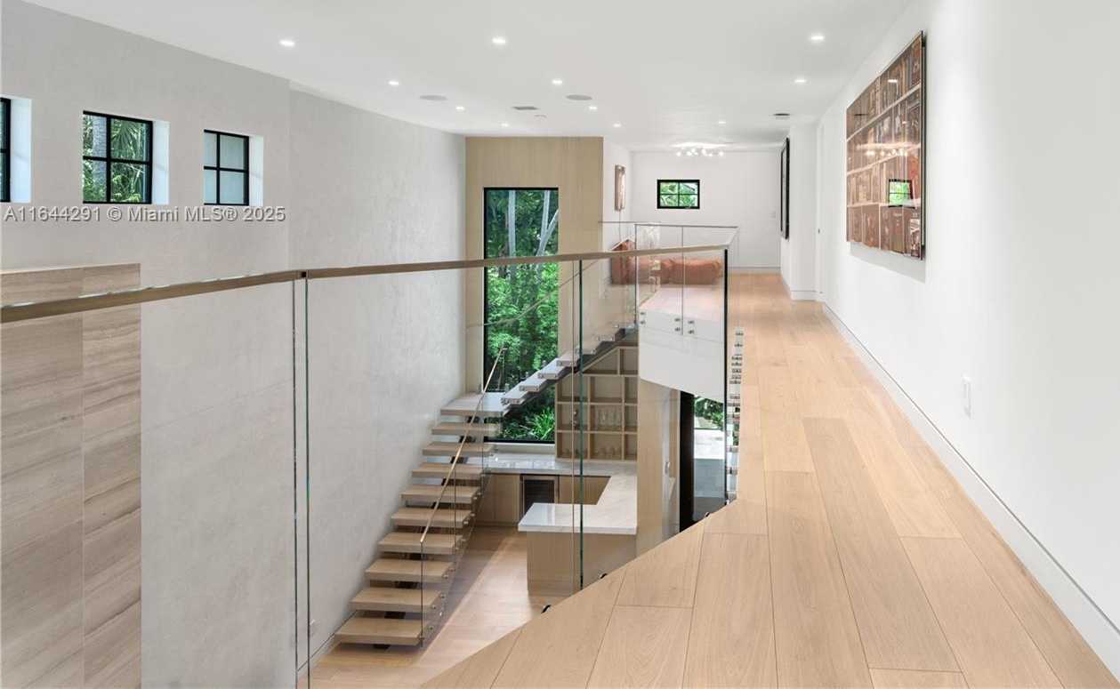 Small Image of 4442 PRAIRIE AVE, Miami Beach Number 68