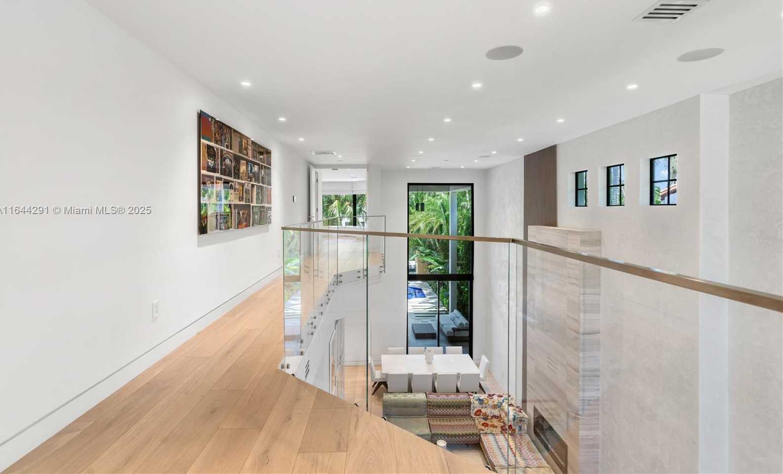 Small Image of 4442 PRAIRIE AVE, Miami Beach Number 69