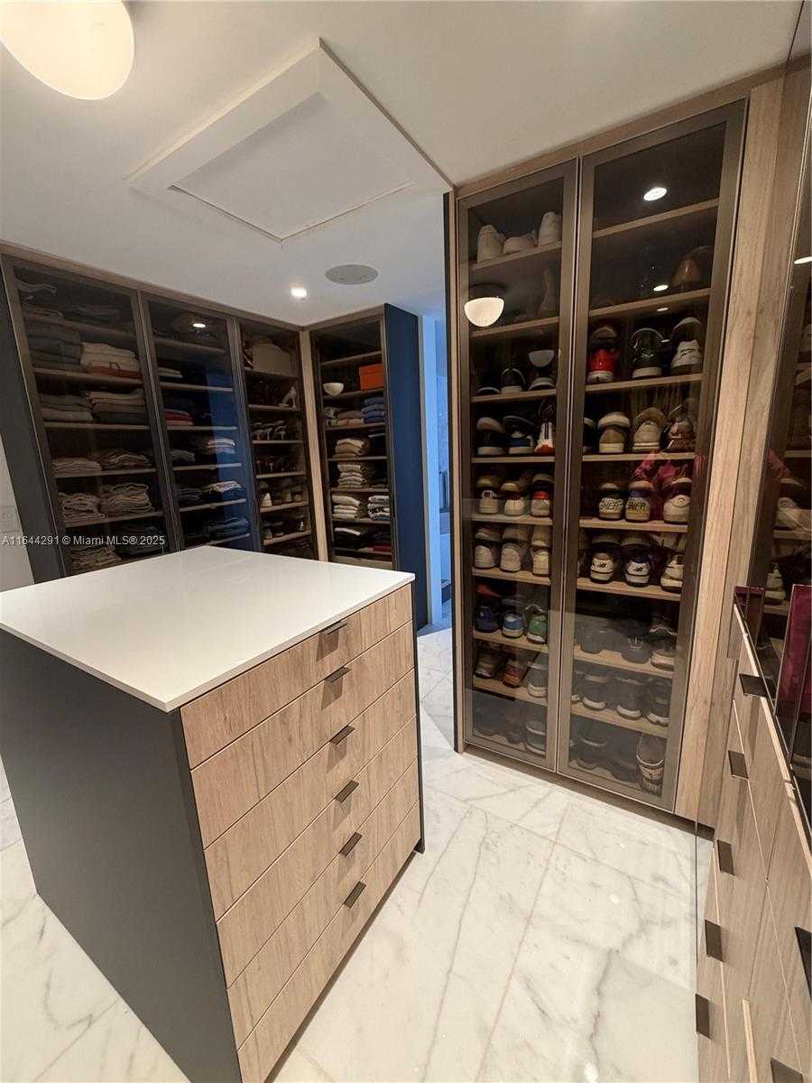 Small Image of 4442 PRAIRIE AVE, Miami Beach Number 78