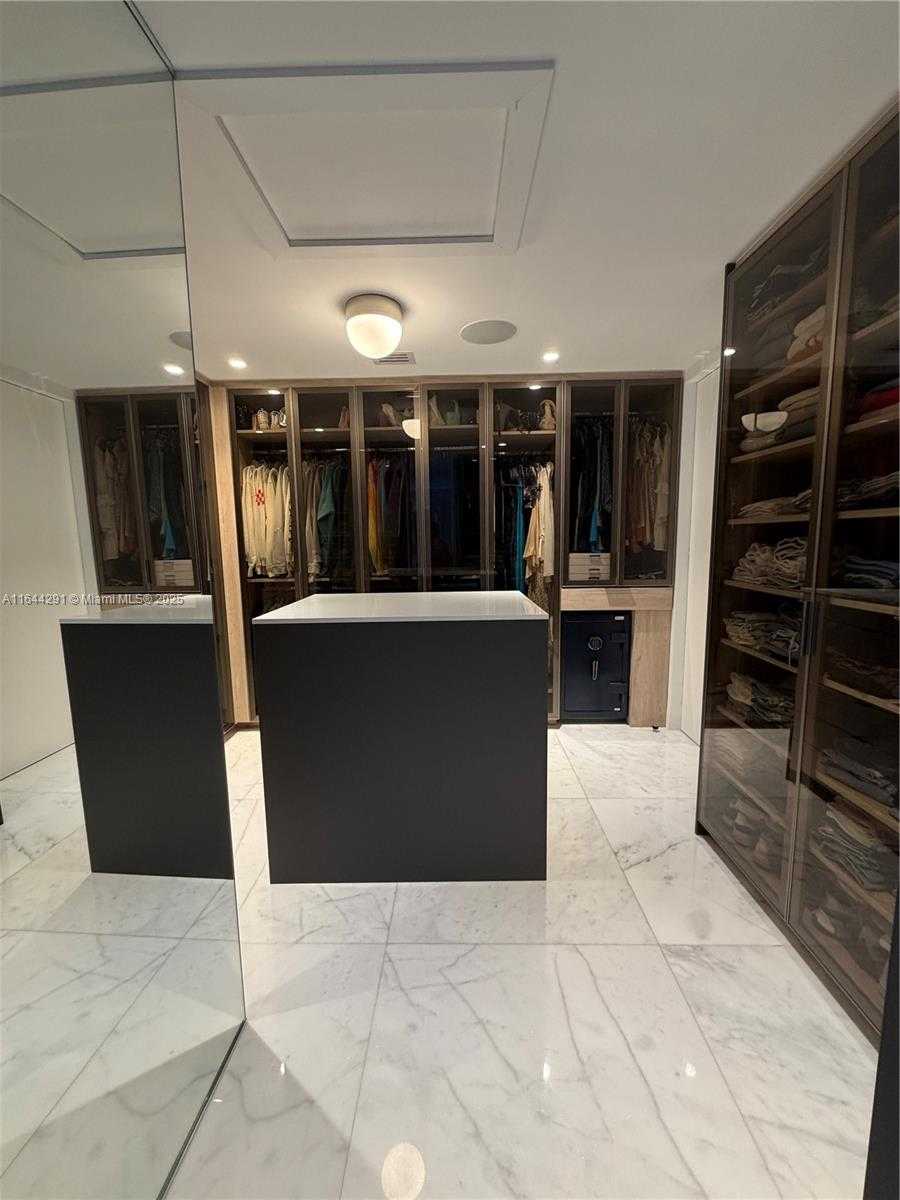 Small Image of 4442 PRAIRIE AVE, Miami Beach Number 80
