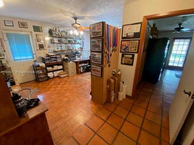 Imagen de Pequeño Objeto