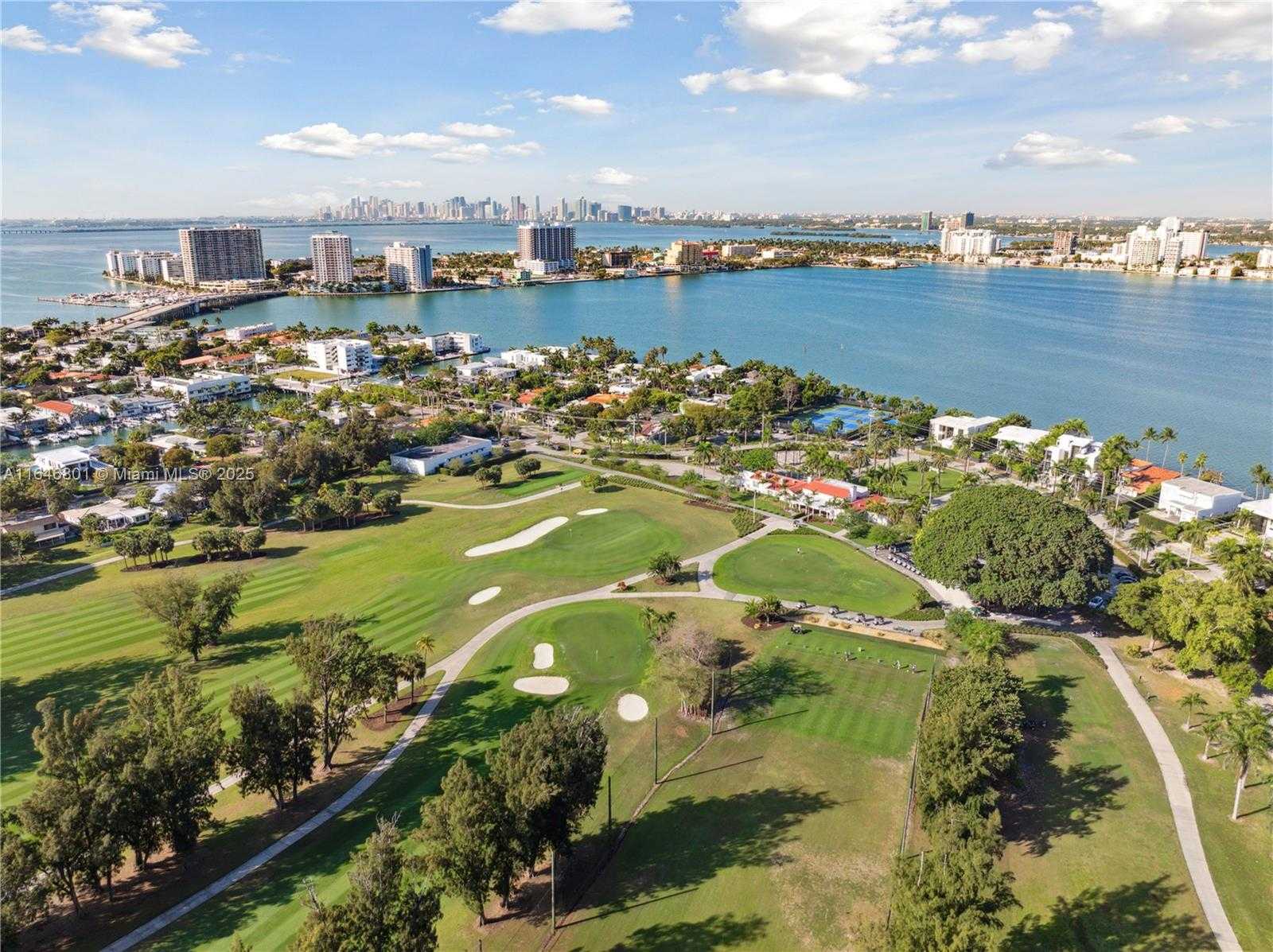 Small Image of 1020 SOUTH SHORE DR, Miami Beach Number 13