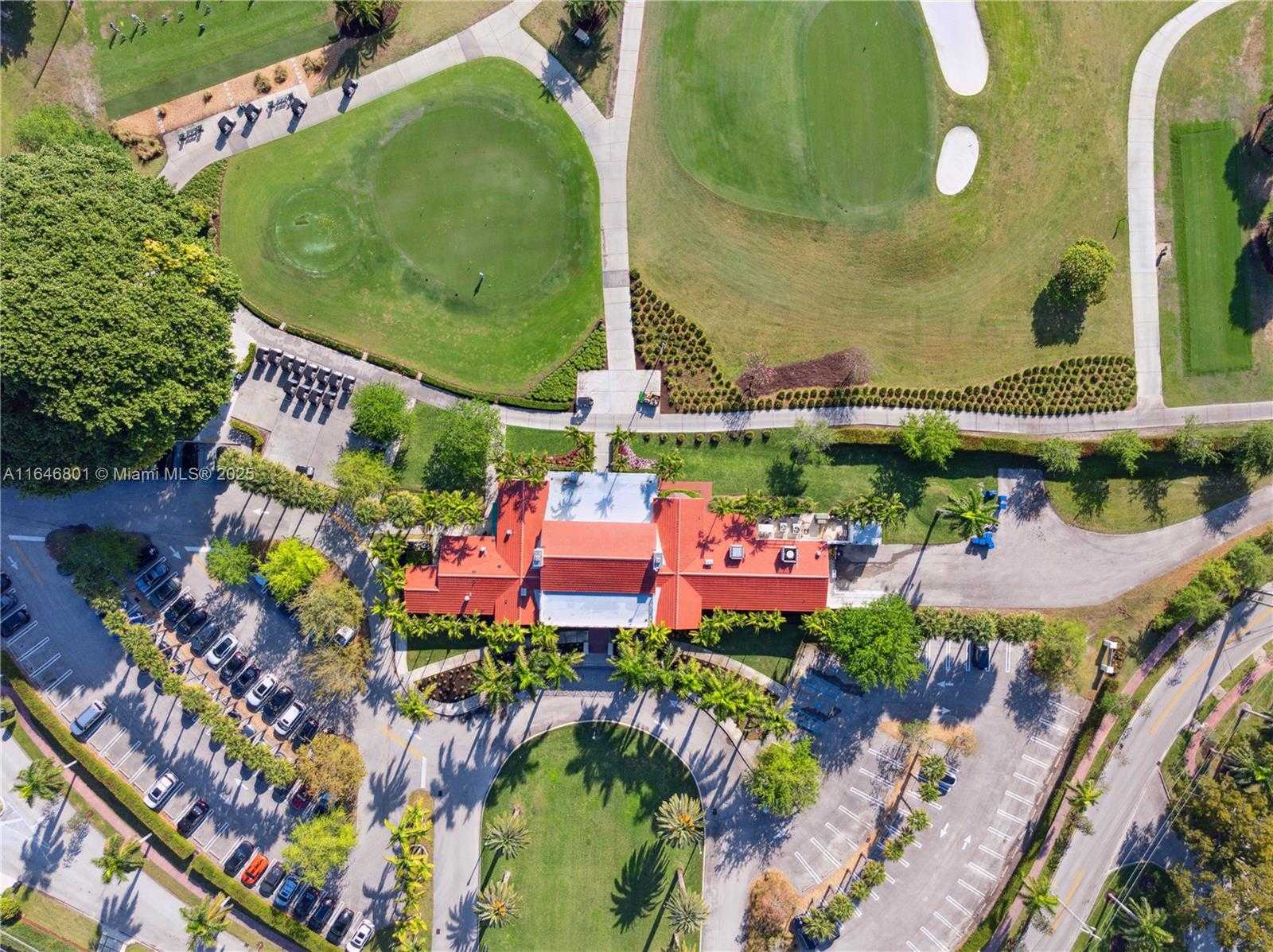 Small Image of 1020 SOUTH SHORE DR, Miami Beach Number 25