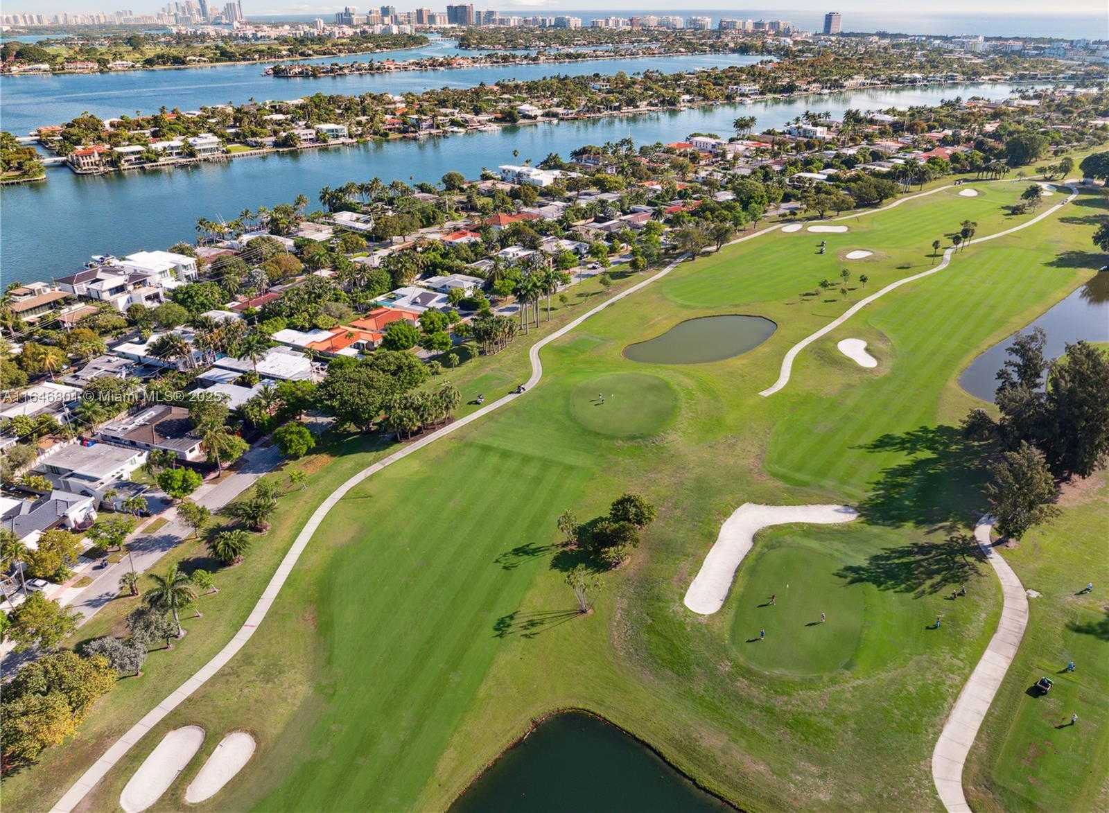 Small Image of 1020 SOUTH SHORE DR, Miami Beach Number 27