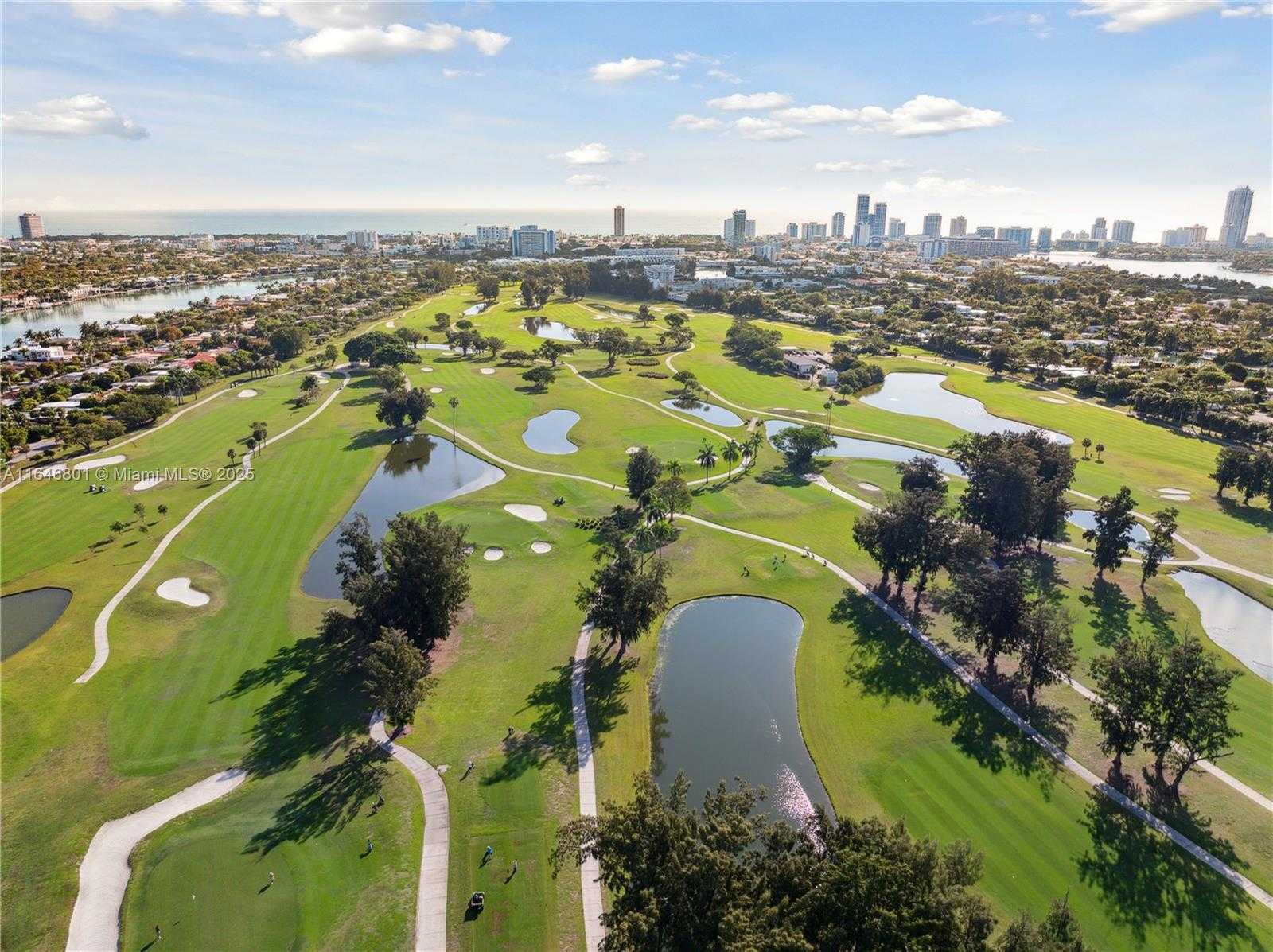 Small Image of 1020 SOUTH SHORE DR, Miami Beach Number 28