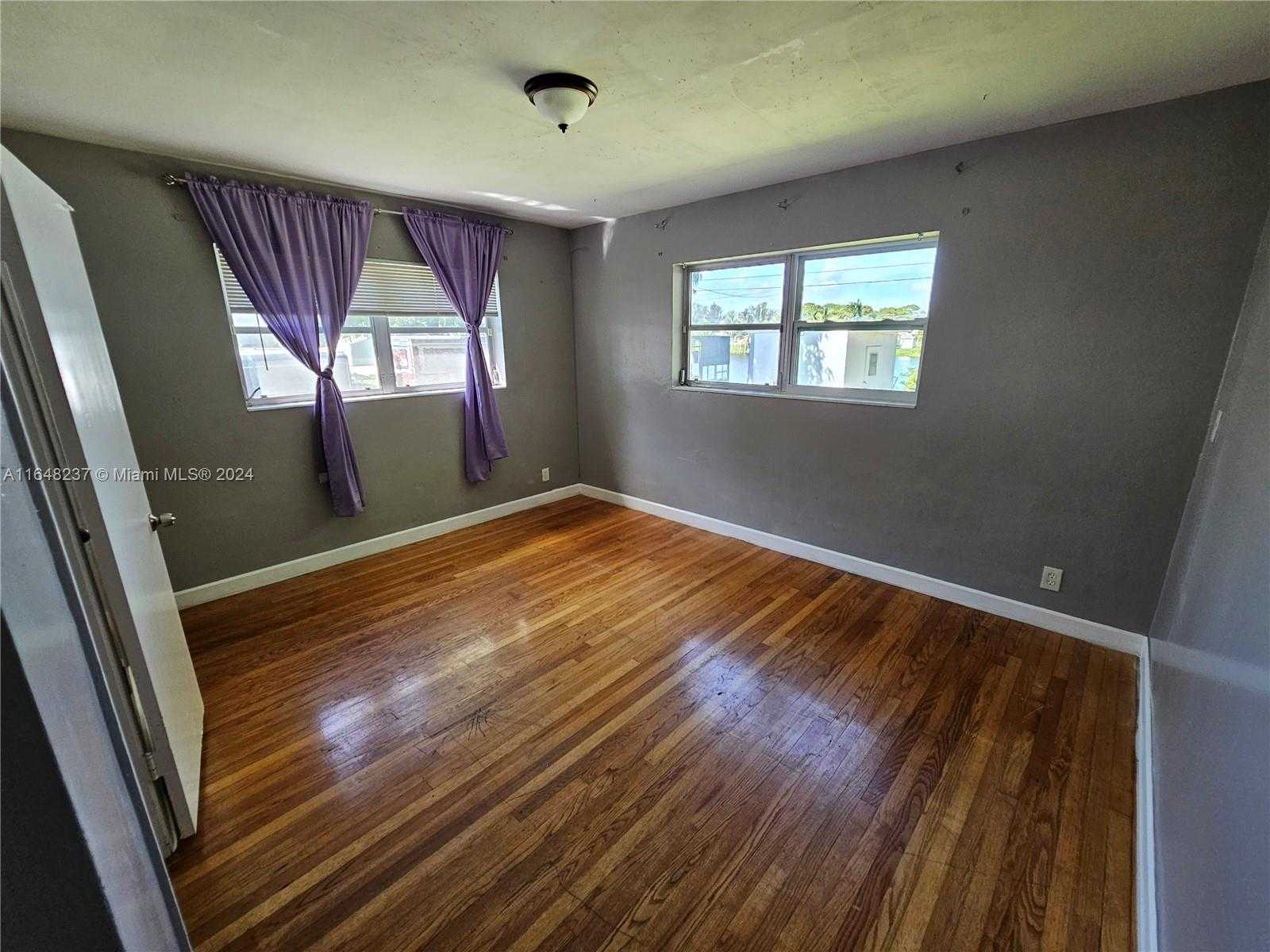 Small Image of 2737 NORTH WEST 24TH AVE, Oakland Park Number 10