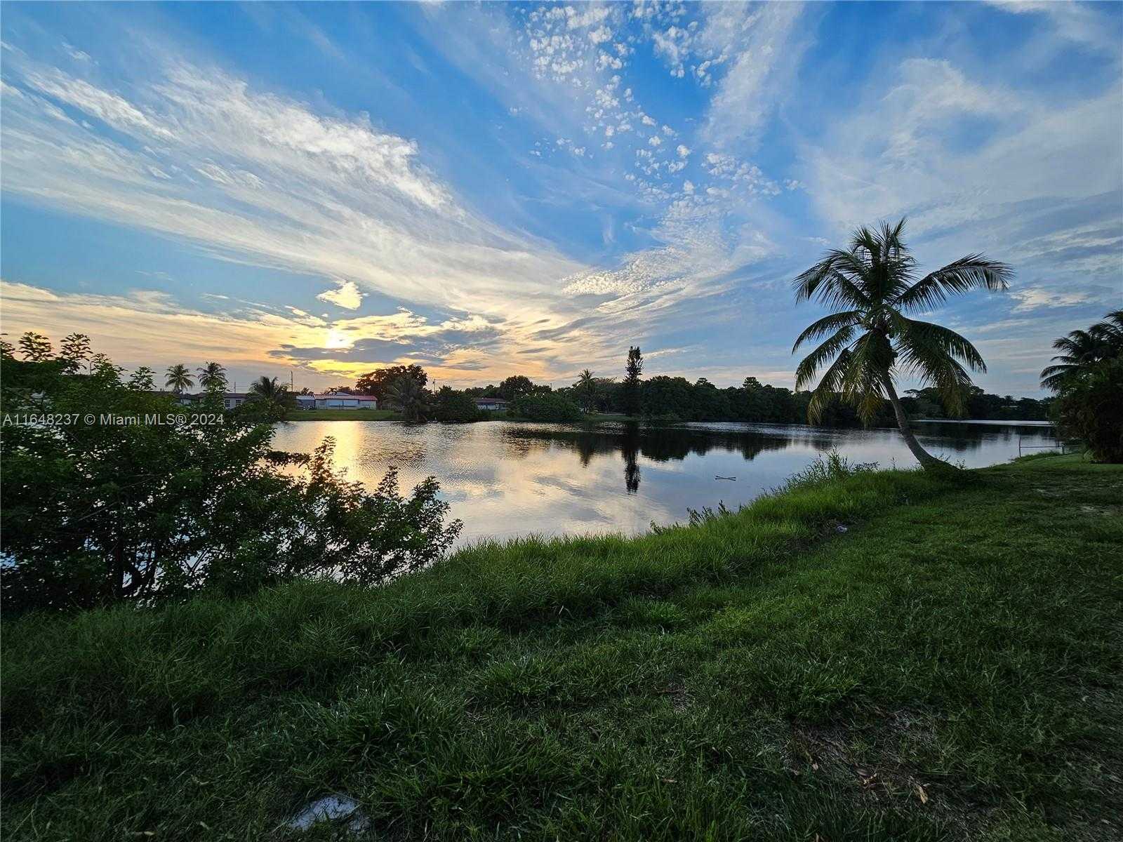 Small Image of 2737 NORTH WEST 24TH AVE, Oakland Park Number 25
