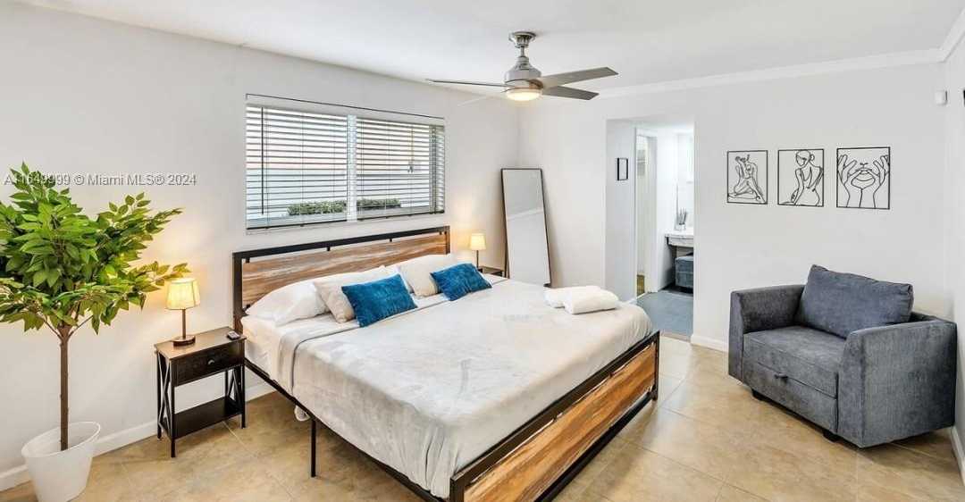 Small Image of 2210 NORTH 54TH AVE, Hollywood Number 13