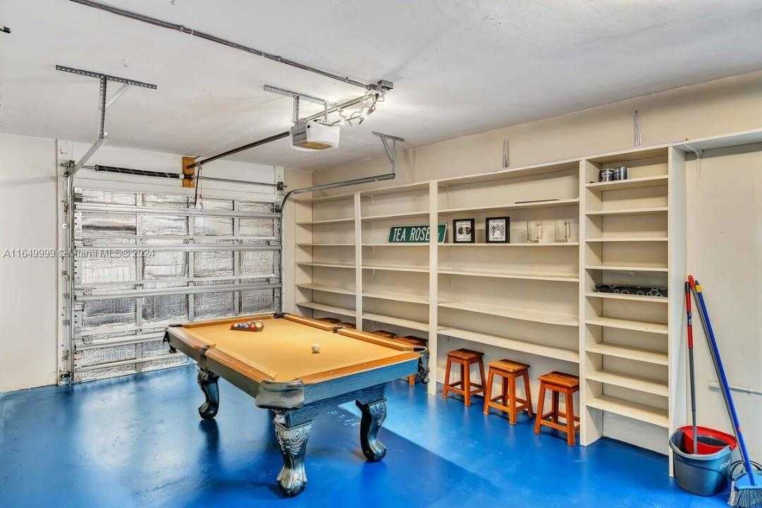 Small Image of 2210 NORTH 54TH AVE, Hollywood Number 15